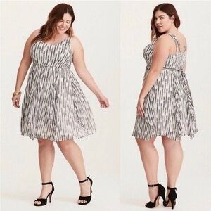 Torrid abstract print chiffon tank dress, gold detail